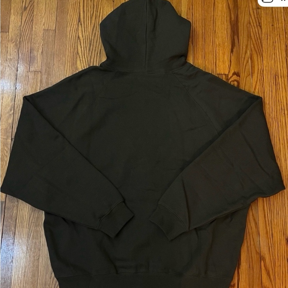 Essentials Black Hoodie with 1977 Design - Picture 2 of 7